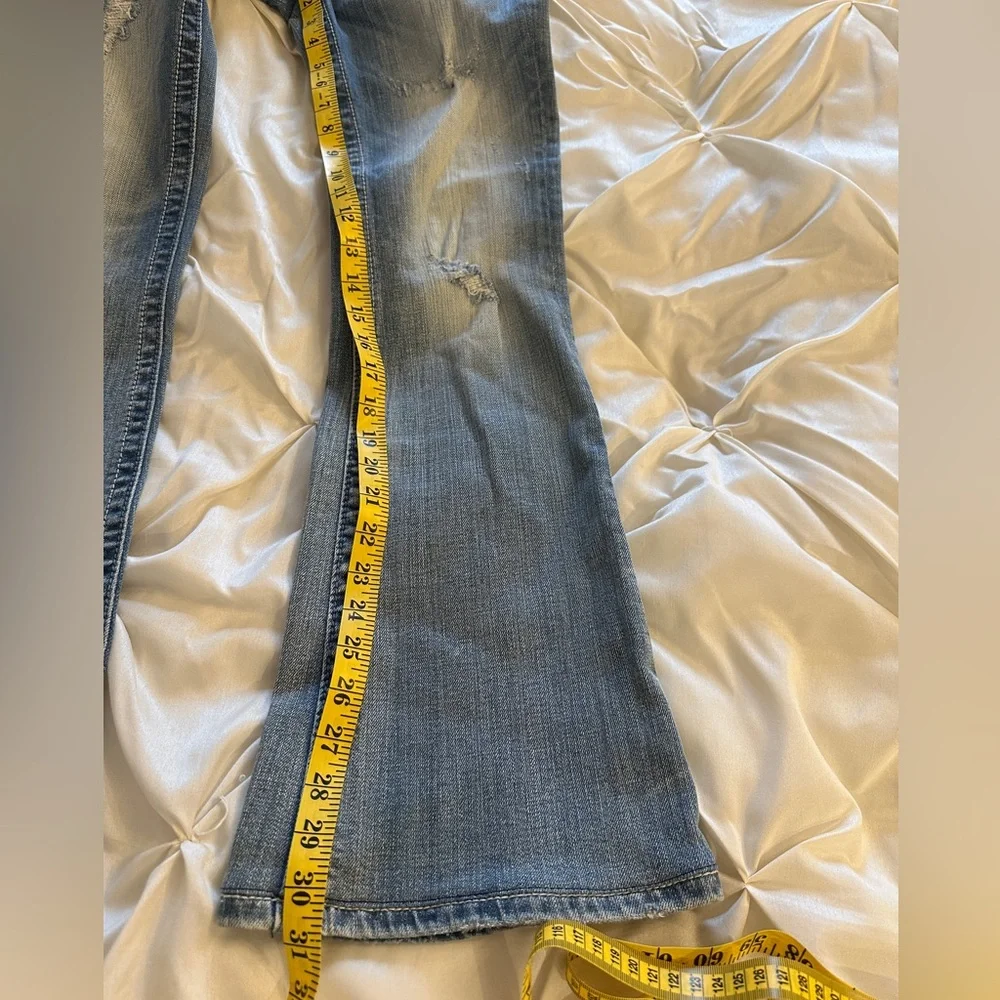 Miss Me Stylish Blue Distressed Women's Jeans - Picture 11 of 13